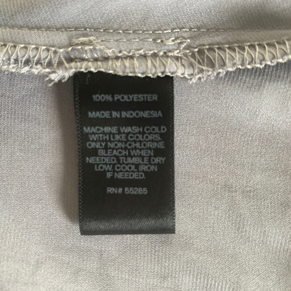 Express Ruffle Top with Banded Bottom - Picture 5 of 6